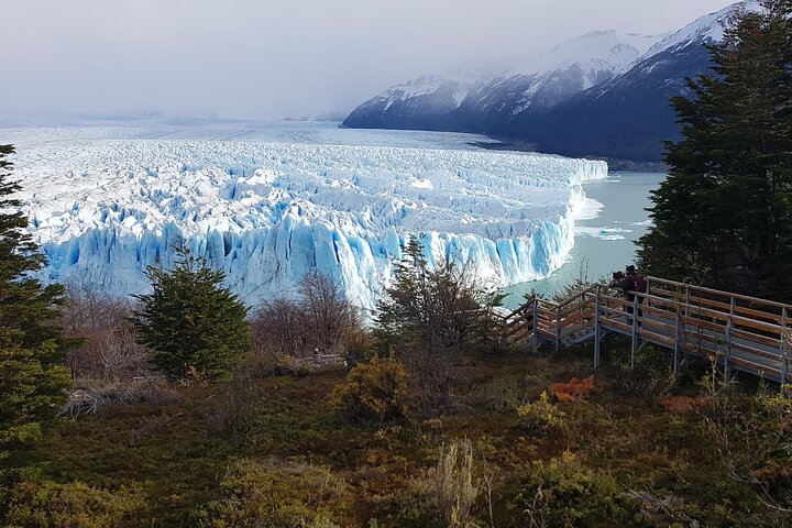 Full Day Guided Tour Perito Moreno National Park and Glacier