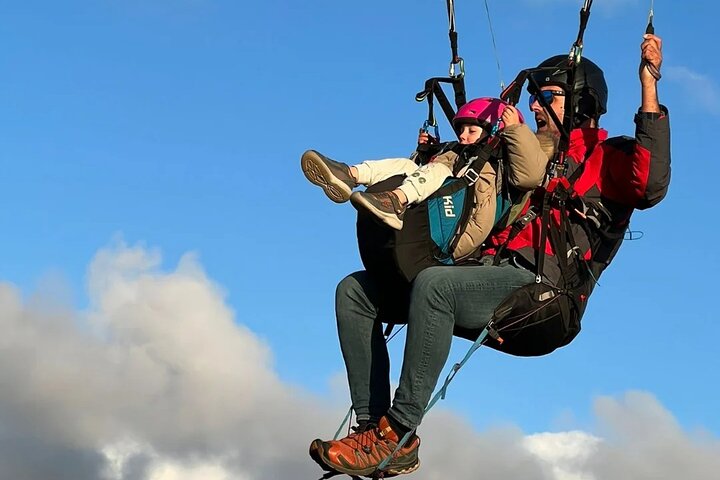 Paragliding Flight in Nazaré