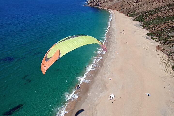 Paragliding Flight in Nazaré
