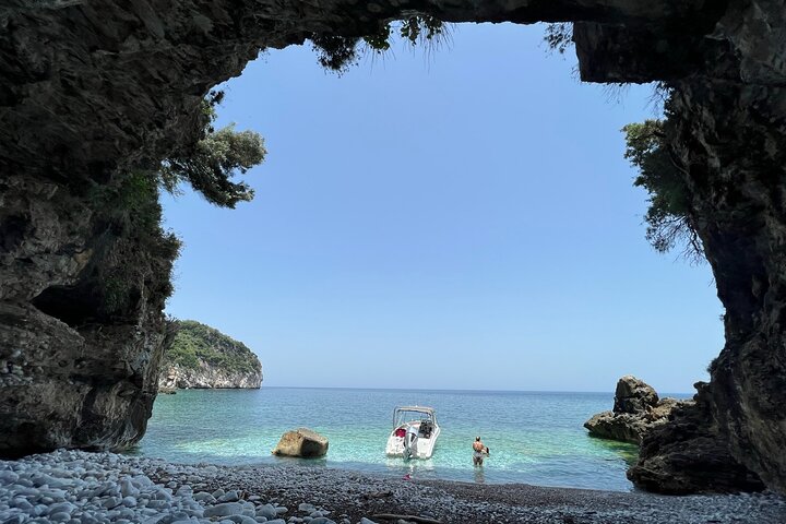Pelion Boat Trip to "Poseidon's Caves"