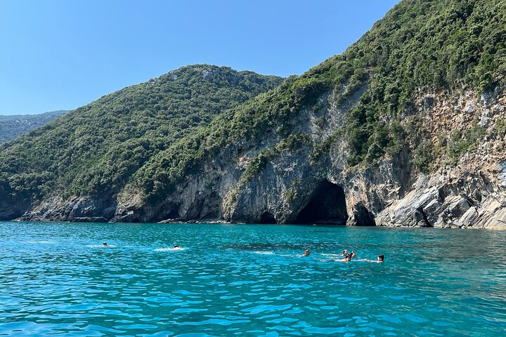 Pelion Boat Trip to "Poseidon's Caves"