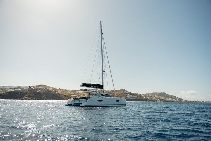 Mykonos: Brand-New Catamaran Cruise with Meal, Drinks & Transport