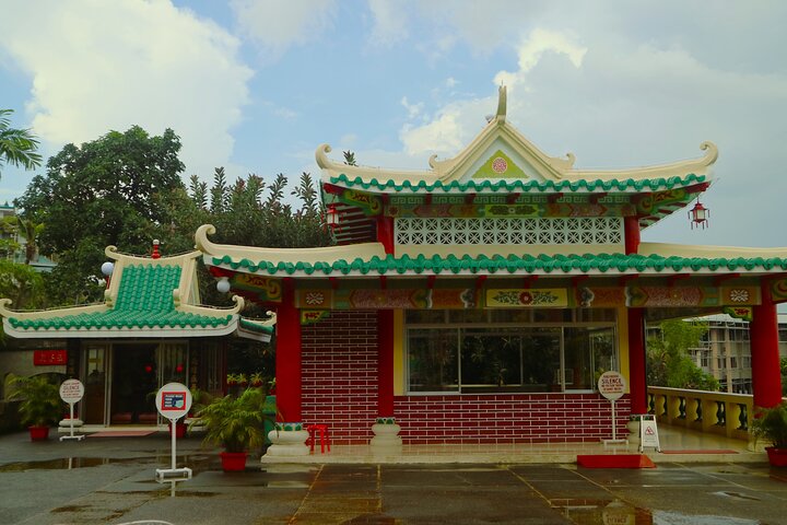 Cebu Highlands Tour (Tops,Taoist temple, Leah and sirao garden)