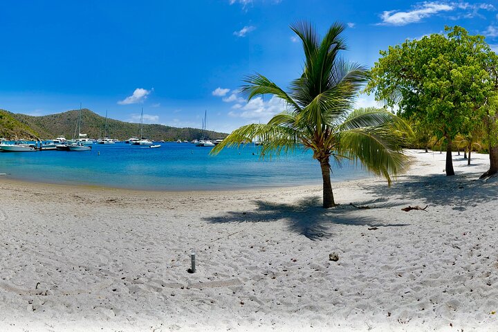 Tortola Private Tour and Snorkeling in the most beautiful beaches