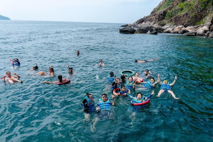 Coral Reef Snorkeling and Floating Bar Party from Nha Trang