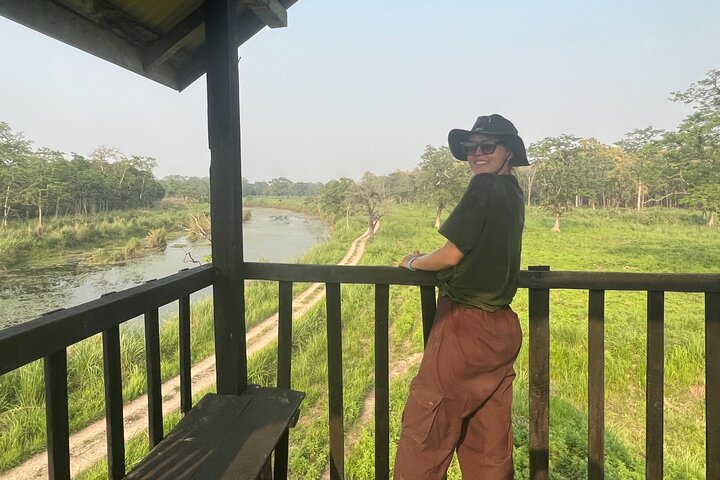 5 Days and 4 Nights Guided Walking Tour in Chitwan National Park