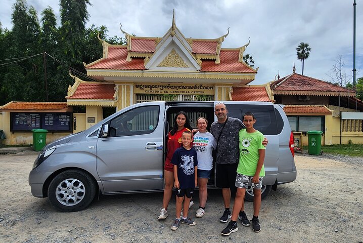 Visit 11 Places in One Day including S21 & Killing Field