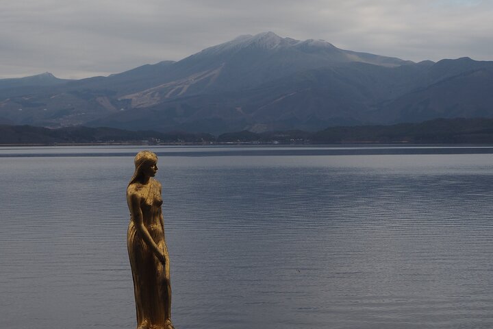 Full Day Tour to Akita, Samurai Town and Lake Tazawa with Guide