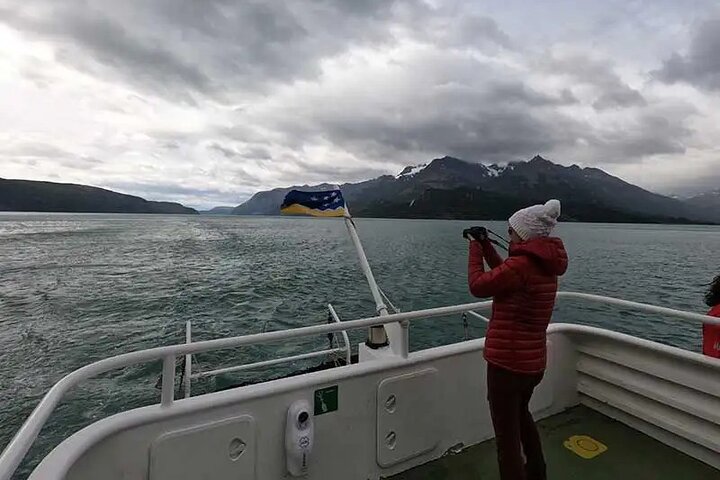 Balmaceda & Serrano Glaciers Cruise with Traditional Lunch