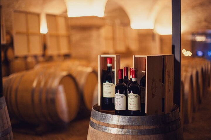 1h30m Wine Tasting and Visit to Val D'Orcia
