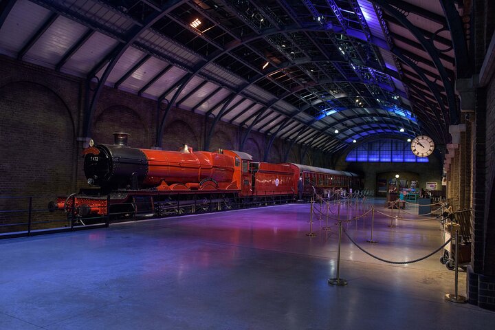 Harry Potter Warner Bros. Studio Tour with Transport from London