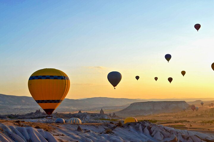Cappadocia Hot Air Balloon Tour In Goreme