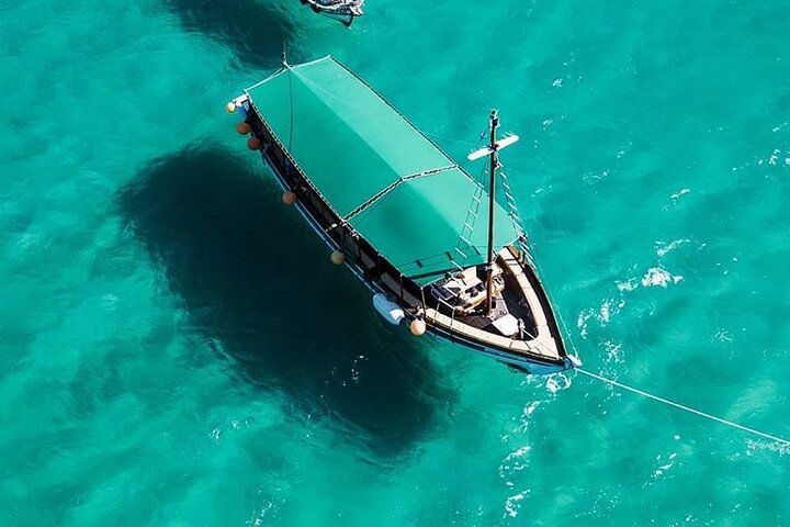 Don Juan Boat Trip in Arraial do Cabo