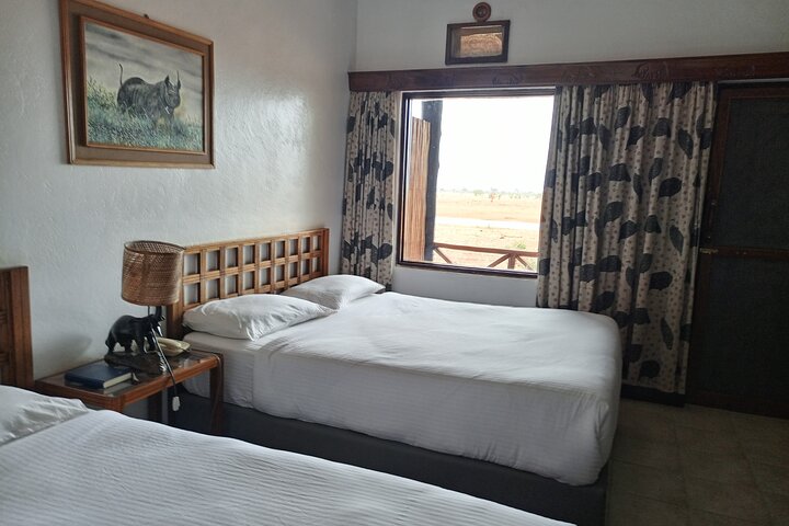 Tsavo East & Taita Salt Lick Lodge: 3-Day Guided Safari Adventure