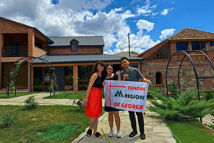 Kakheti - Small wineries and family-cooked lunch • Private tour