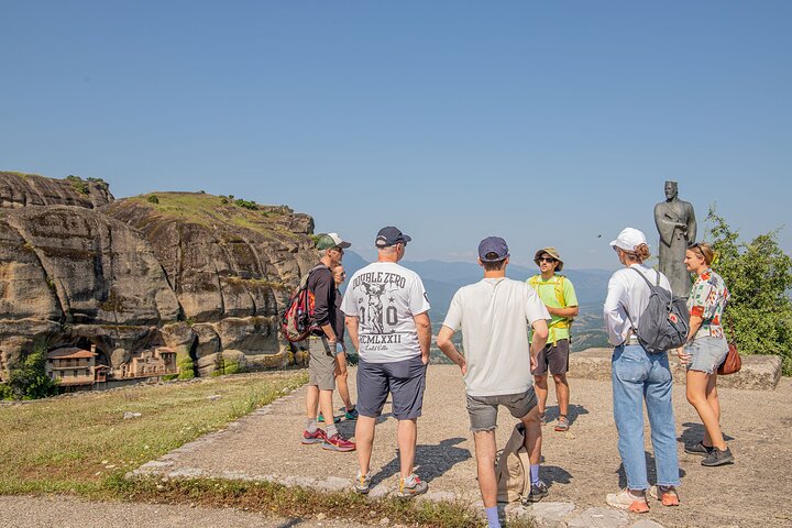 Meteora Small Group Hiking tour with Transfer and Monastery Visit
