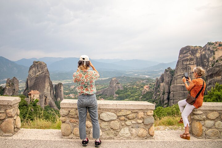 Discover Meteora's Monastic Heritage: Personalized Private Tour