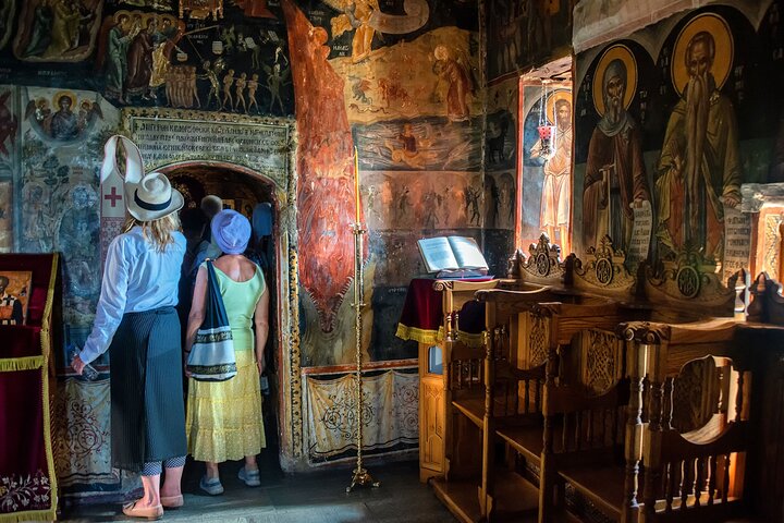 Meteora Half-Day Small Group Monasteries Tour with Hotel Pickup
