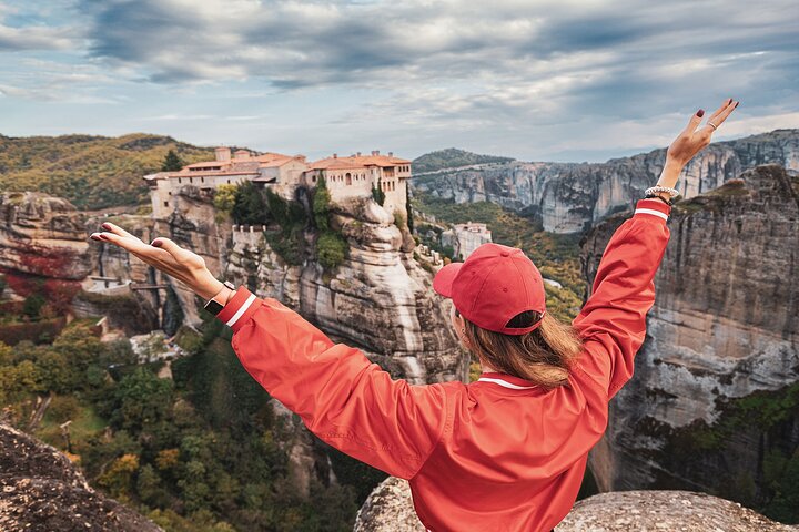 Meteora Half-Day Small Group Monasteries Tour with Hotel Pickup