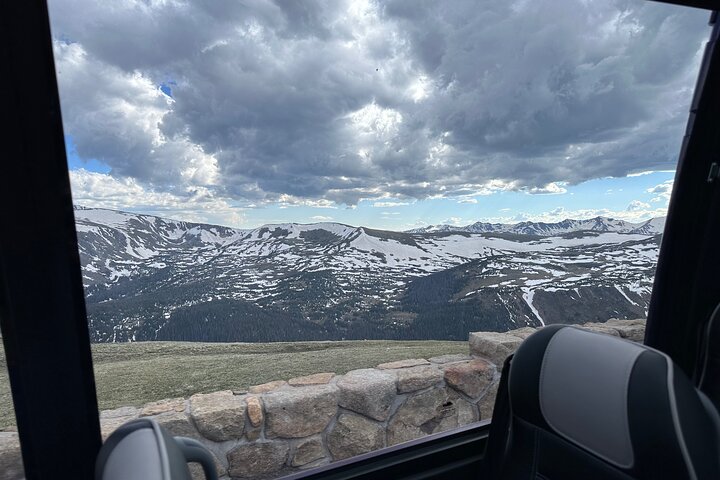 Retractable Glass Top Tour in Rocky Mountain National Park