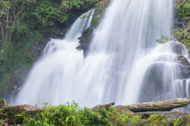 Chiang Mai - Doi Inthanon Full day Tour