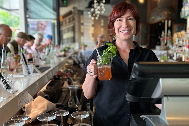 Cocktails and Conversations: Chattanooga Cocktail Making Class