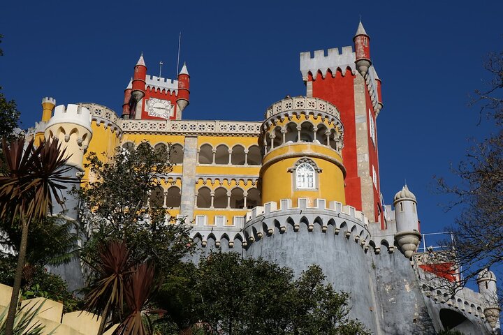 Group Tour to Sintra, Pena, Regaleira, Cabo da Roca & Cascais