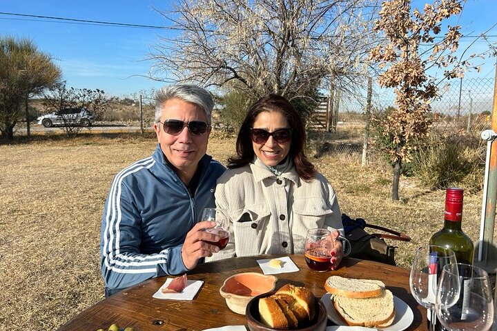 Roast and Empanadas Class with Wine |Mendoza|Braseando Experience