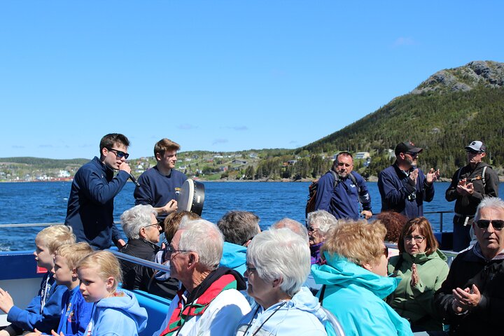 Late Season Puffin & Scenic Coastal Cruise