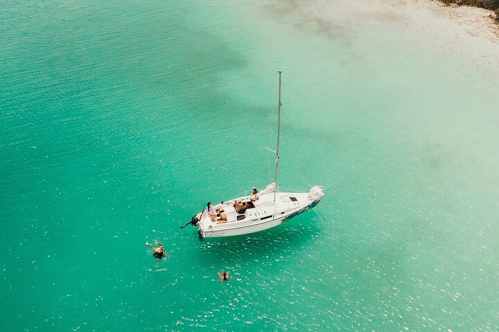 Private sailing tour of Bacalar Lagoon