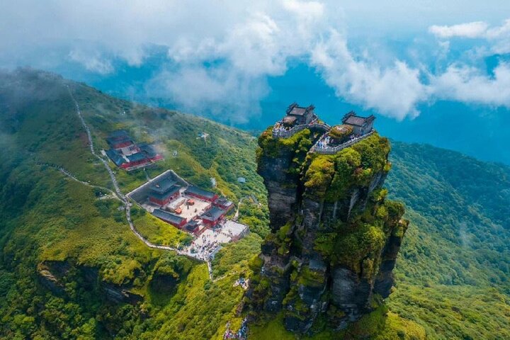 4-day Private Tour to Ethnic villages & FanjingShan from Guiyang
