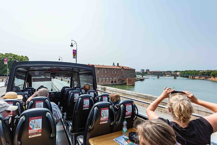 Toulouse Sightseeing Bus Tour