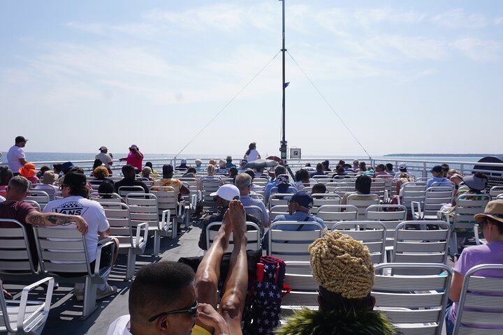 Martha's Vineyard Day Trip with Optional Island Tour from Boston