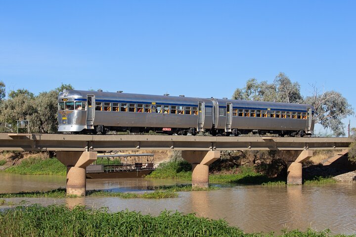 Great Darr River Rail Run in Longreach