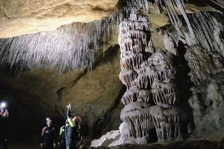 Small-Group Cova de Coloms Sea Caving Tour in Mallorca