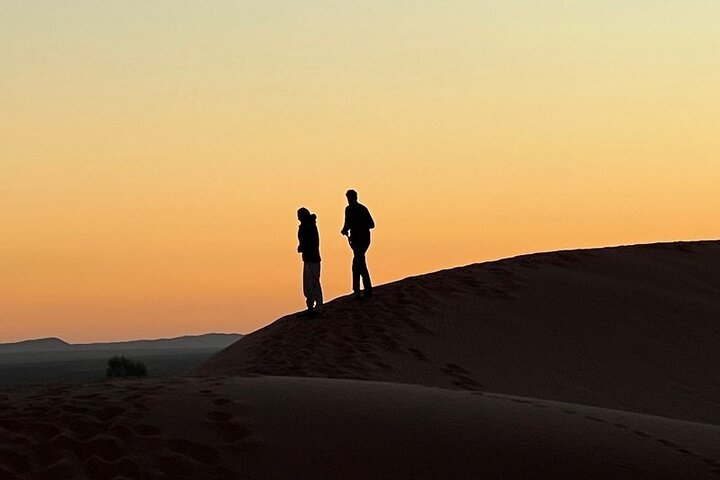 Merzouga Desert Sunrise Walking Trip From Erfoud With Local Guide