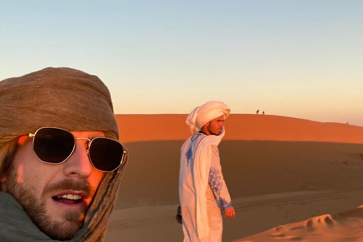 Merzouga Desert Sunrise Walking Trip From Erfoud With Local Guide