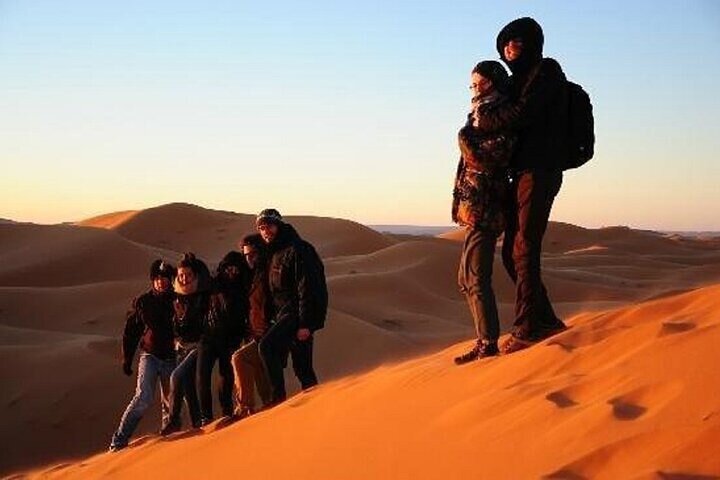 Merzouga Desert Sunrise Walking Trip From Erfoud With Local Guide