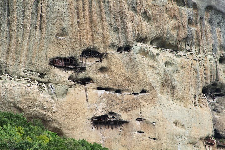 Athens: Meteora Monasteries Tour, Caves, Beachfront Stops & Lunch