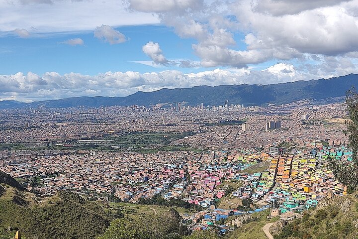 Bogotá: El Paraíso Favela Tour with Cable Car-CIUDAD BOLIVAR