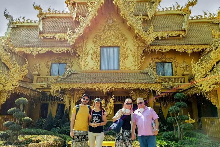 Chiang Rai White Temple, Blue Temple and more from Chiang Mai