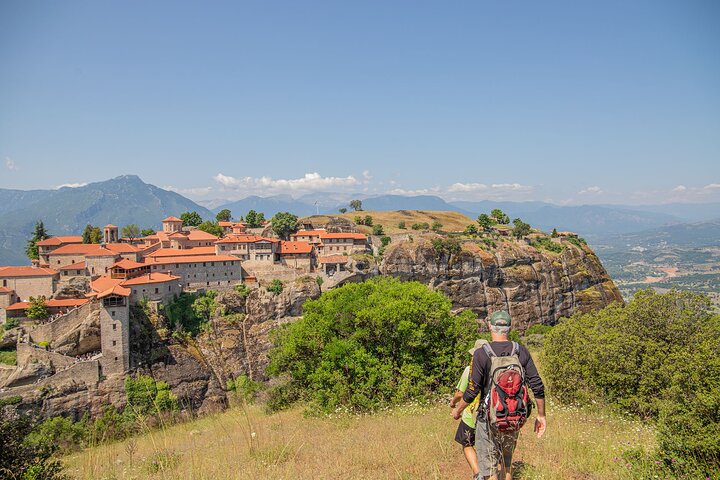 Meteora Small Group Hiking tour with Transfer and Monastery Visit