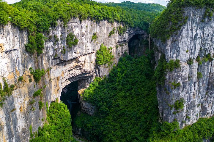Chongqing Wulong Exploration Private Day Tour With the Lunch