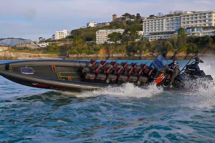 30 Minute Raptor RIB Ride Activity in Torquay