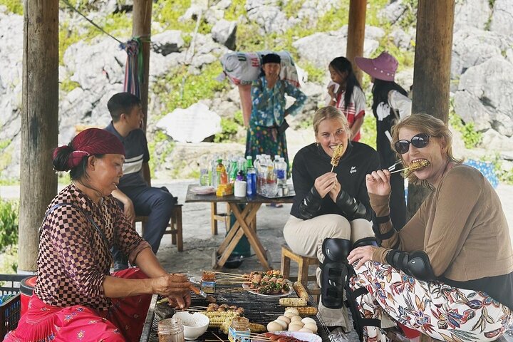 Ha Giang Tour 3-Day-2-Night, English Speaking Guide, Small Group