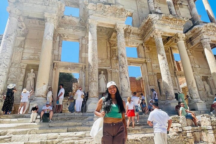All-İnclusive Private Ephesus Tour from İzmir cesme Port/Hotels