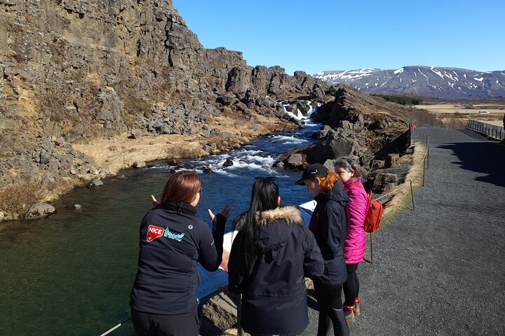Small-Group Golden Circle, Blue Lagoon with Ticket & Kerid Crater