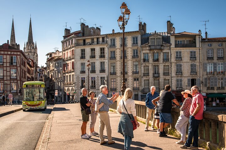 Private Guided Tour to Discover Bayonne