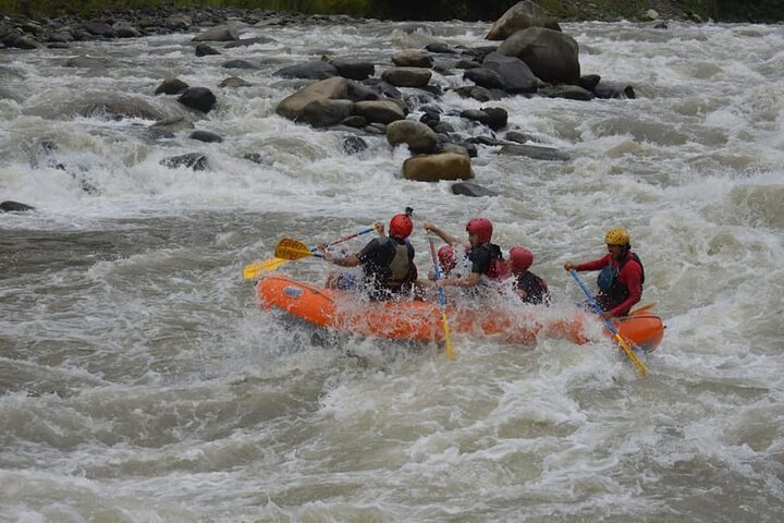 Rafting in the upper Pastaza (Level III + IV The best in Puyo) Best