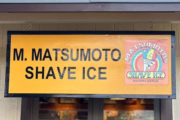 Oahu: Roundtrip Shuttle From Waikiki to Dole Plantation & Haleiwa